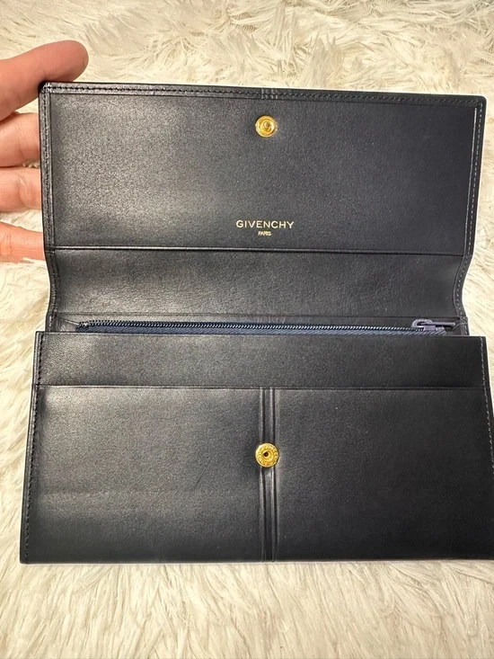 Givenchy Navy leather long wallet with gold trim - Picture 7 of 11